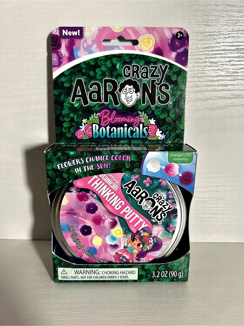 Crazy Aaron's Blooming Botanicals Thinking Putty Pink & Green